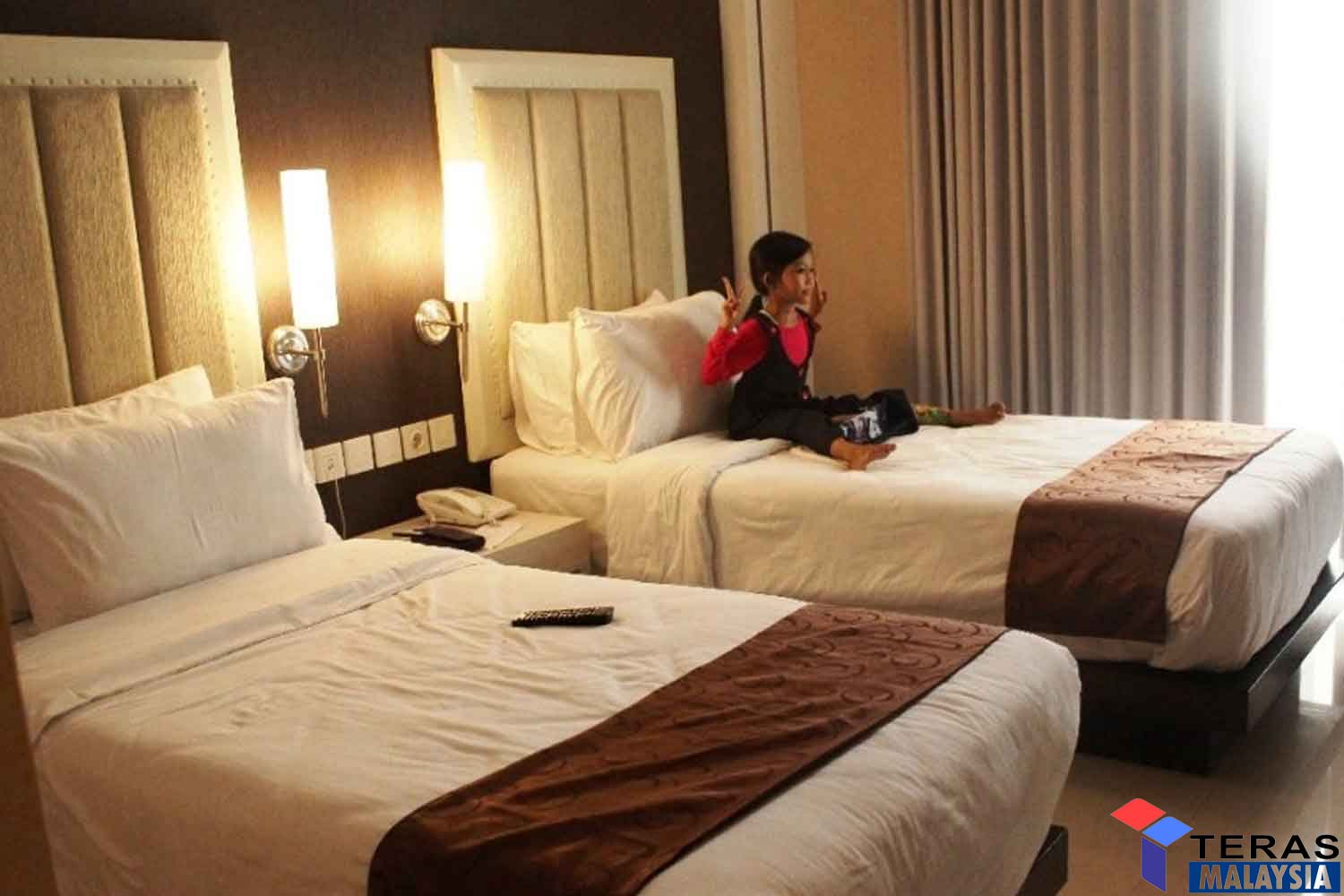 Cara senang elak gangguan makhluk bila menginap di hotel masa cuti bersama keluarga